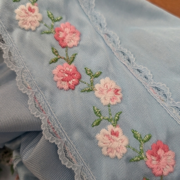 Vintage floral embroidered robe blue xs small - Picture 9 of 12